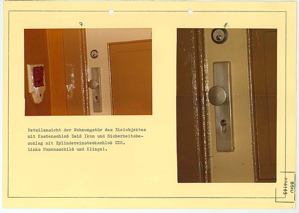 Zwei nebeneinander geklebte Fotos auf einem Blatt Papier. Auf dem linken ist in Detailansicht eine Wohnungstür inklusive Klingel, Namensschild und Türschloss zu sehen. Darunter steht eine Bildbeschreibung. Das rechte Bild zeigt das Schloss in Nahaufnahme.