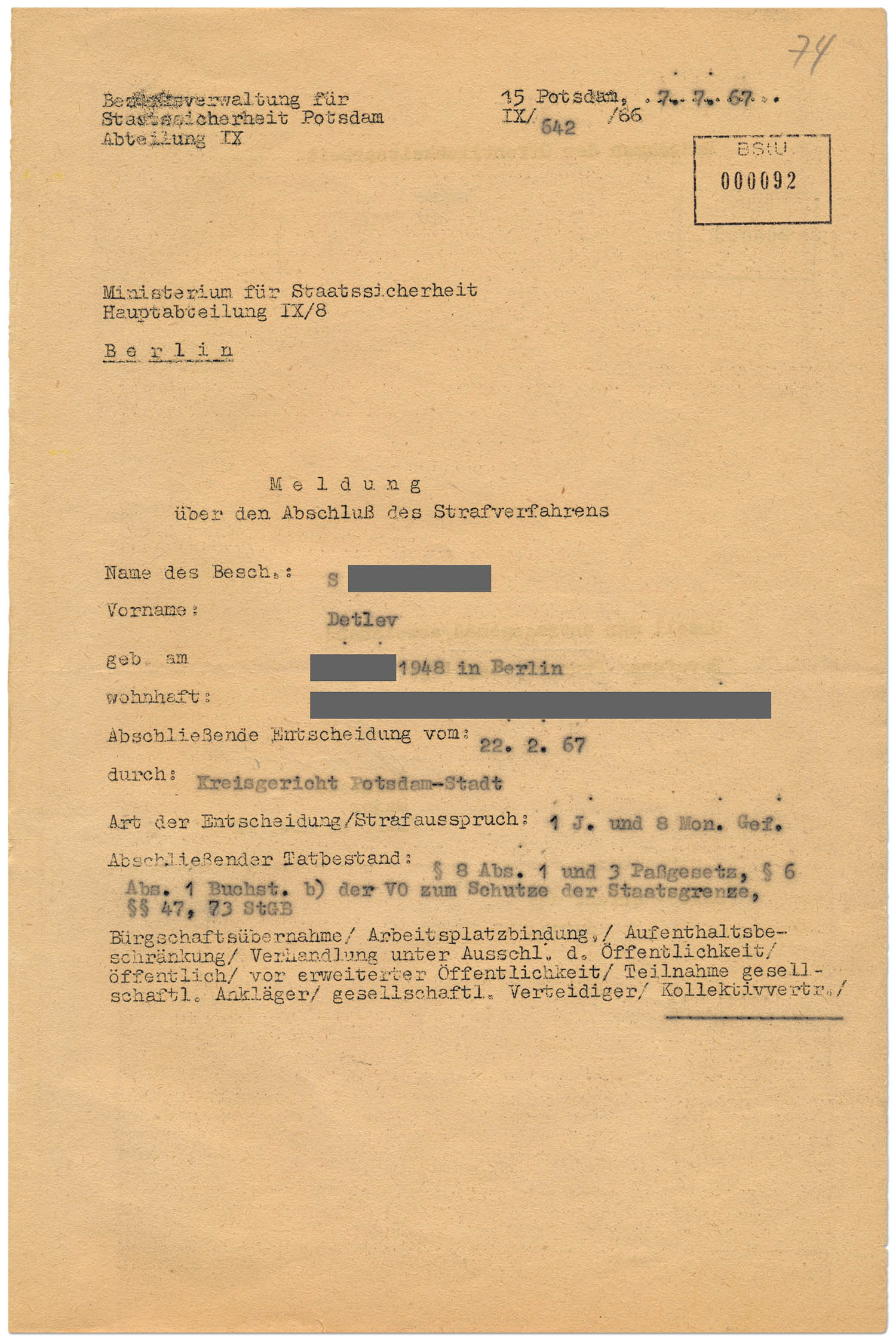 Ein Formular mit Angaben zu Detlev S. und seinem Gerichtsurteil.