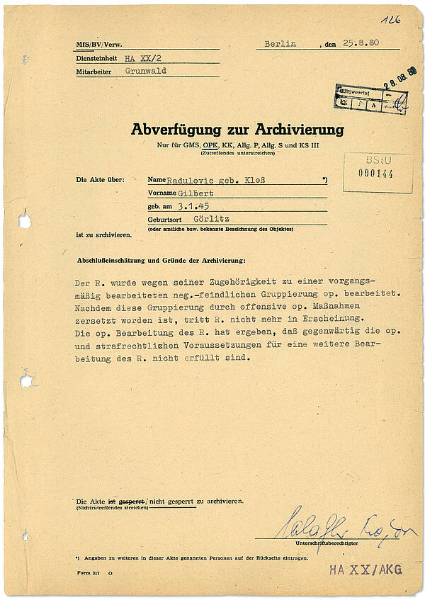 Textdokument, überschrieben mit "Abverfügung zur Archivierung". Einschätzung der Stasi zur OPK "Kopernikus" gegen Gilbert Radulovic, 25. August 1980; Quelle: BArch, MfS, AOPK, Nr. 23732/80, Bd. 2, Bl. 144 Textdokument, überschrieben mit "Abverfügung zur Archivierung".