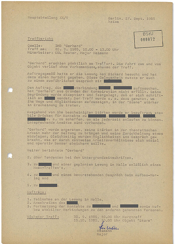 "Treffbericht", angefertigt von Schedlinskis Führungsoffizier Major Günther Heimann, 27. September 1985; Quelle: BArch, MfS, AIM, Nr. 1054/91, Bd. 4, Bl. 72 Ein typischer Treffbericht: Erst werden vergangene Aufträge bewertet, dann neue erteilt und dem IM Verhaltenshinweise gegeben.